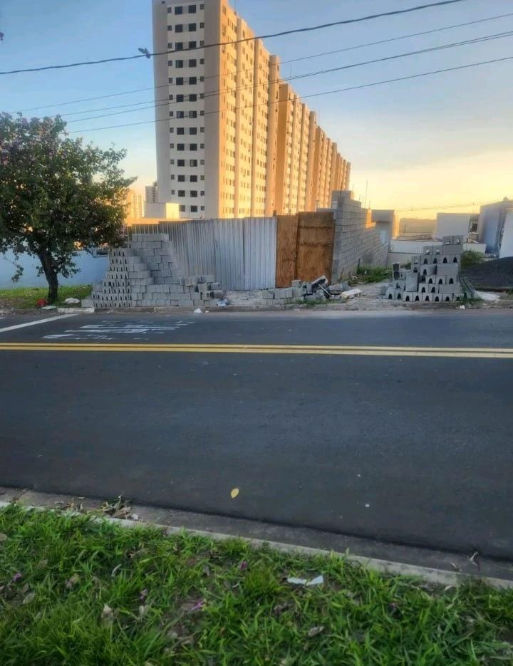 Terreno 200 metros ² em frente avenida Campinas - SP